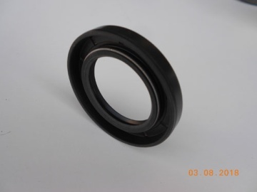 Öldichtung Hinterachs - Iseki : TU, TU120, TU125, TU130, TU135, TU140, TU150, TU160, TU165, TU170, TU175, TU180, TU185, TU200, TU205, TU220, TU225, TU240, TU245, TU1400, TU1500, TU1600, TU PP, TX, TX145, TX155, TX1210, TX1300, TX1410, TX1500, TX1510, TX2140, TX2160
