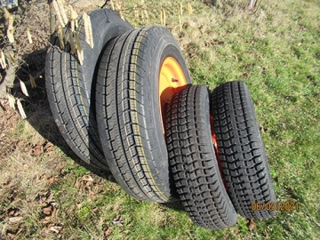 Kit orangegelbe Rasen Räder Kubota B6 - Kubota : B1200, B6000, B6001, B6100
Zen-Noh : ZB1200, ZB6000, ZB6001, ZB6100
