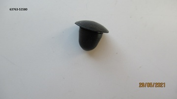 Gummistopfen Kubota - Kubota : B5001, B6100, B6100HST, B7100, B7100HST
Zen-Noh : ZB5100, ZB6100, ZB7100
