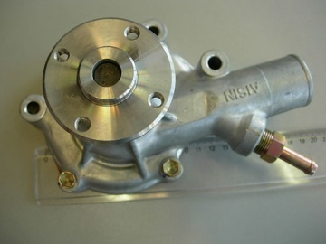 5650040-93020.pompe eau.3